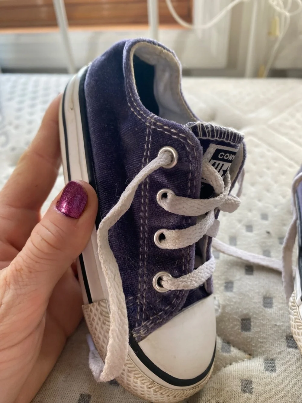 Kids Blue/Purple Velvet Converse